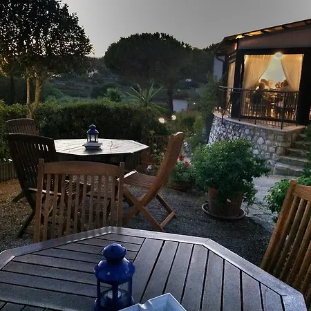 Giulia 3* Porto Azzurro