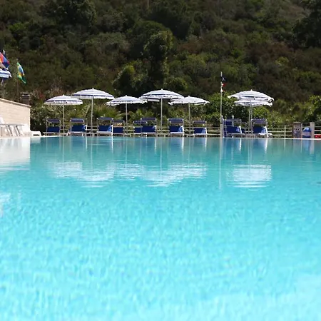 Giulia Porto Azzurro